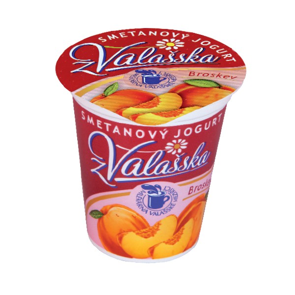 Smetanový jogurt z Valašska broskev