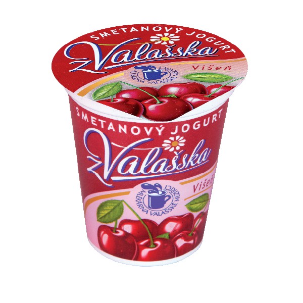 Smetanový jogurt z Valašska višeň